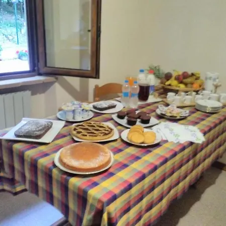Гостевой дом Room In Bb - Bb Il Leccio , Umbria *